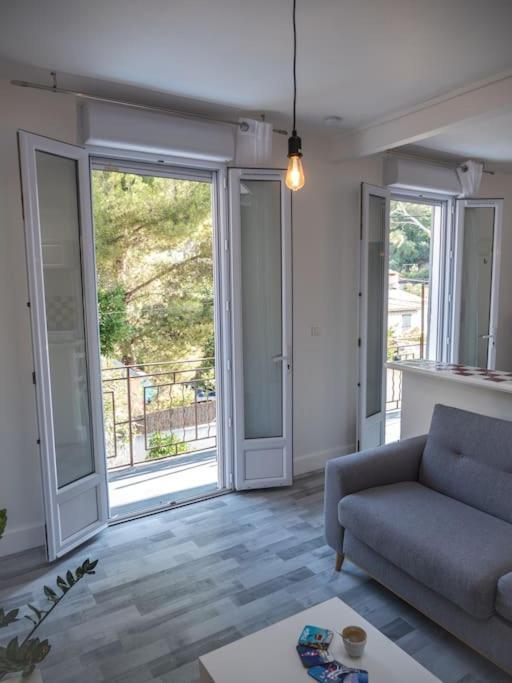 Logement Le Serein Tolone Esterno foto