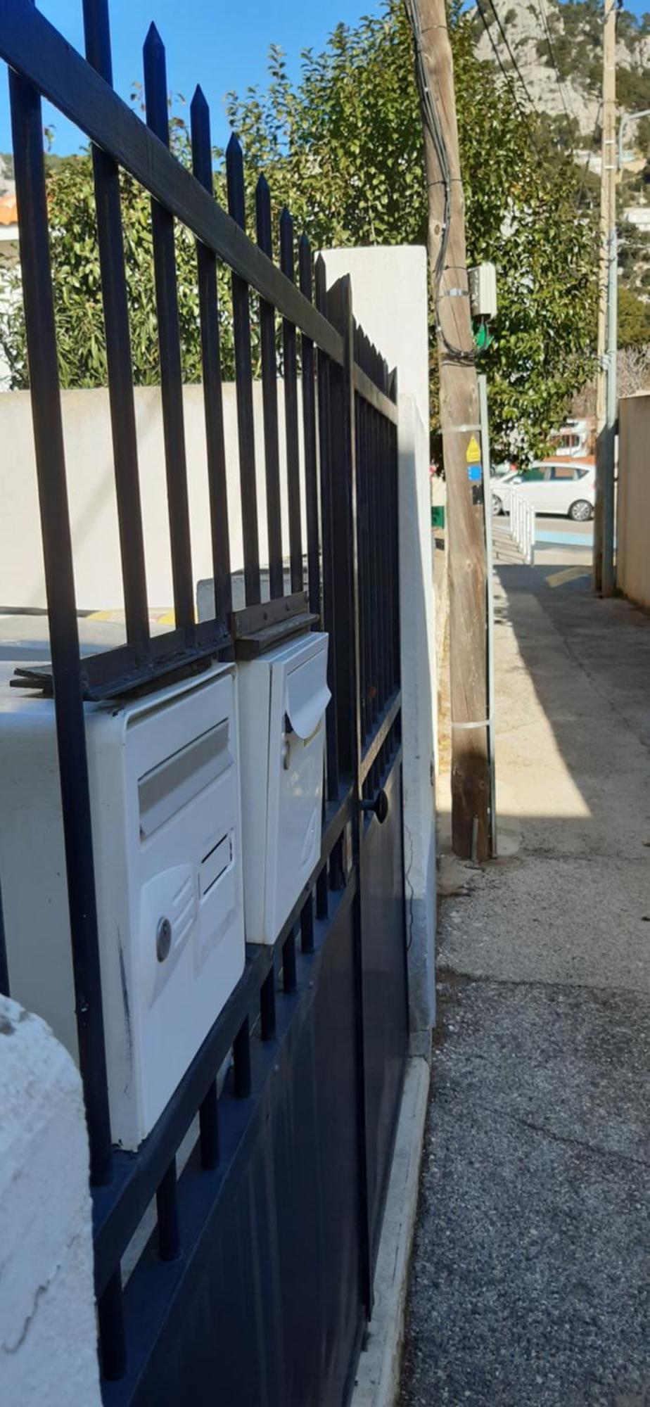 Logement Le Serein Tolone Esterno foto